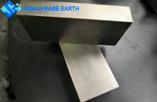 Série de cibles de métaux et d'alliages de terres rares de haute pureté — Cible de terbium/cible de dysprosium (Tb/Dy)